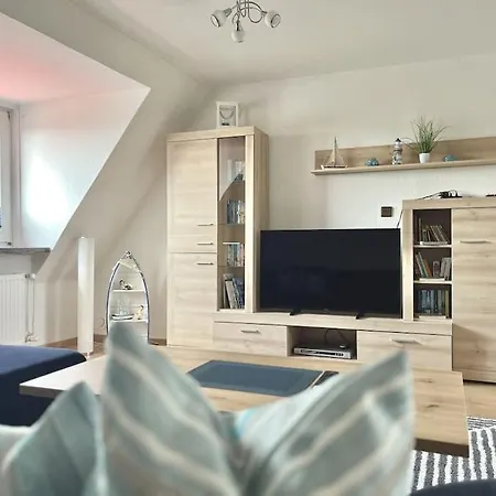 Wolke 7 Von Ostseeahoi * Lübeck