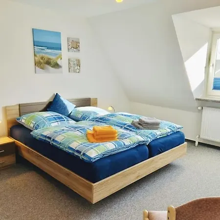 Wolke 7 Von Ostseeahoi * Lübeck